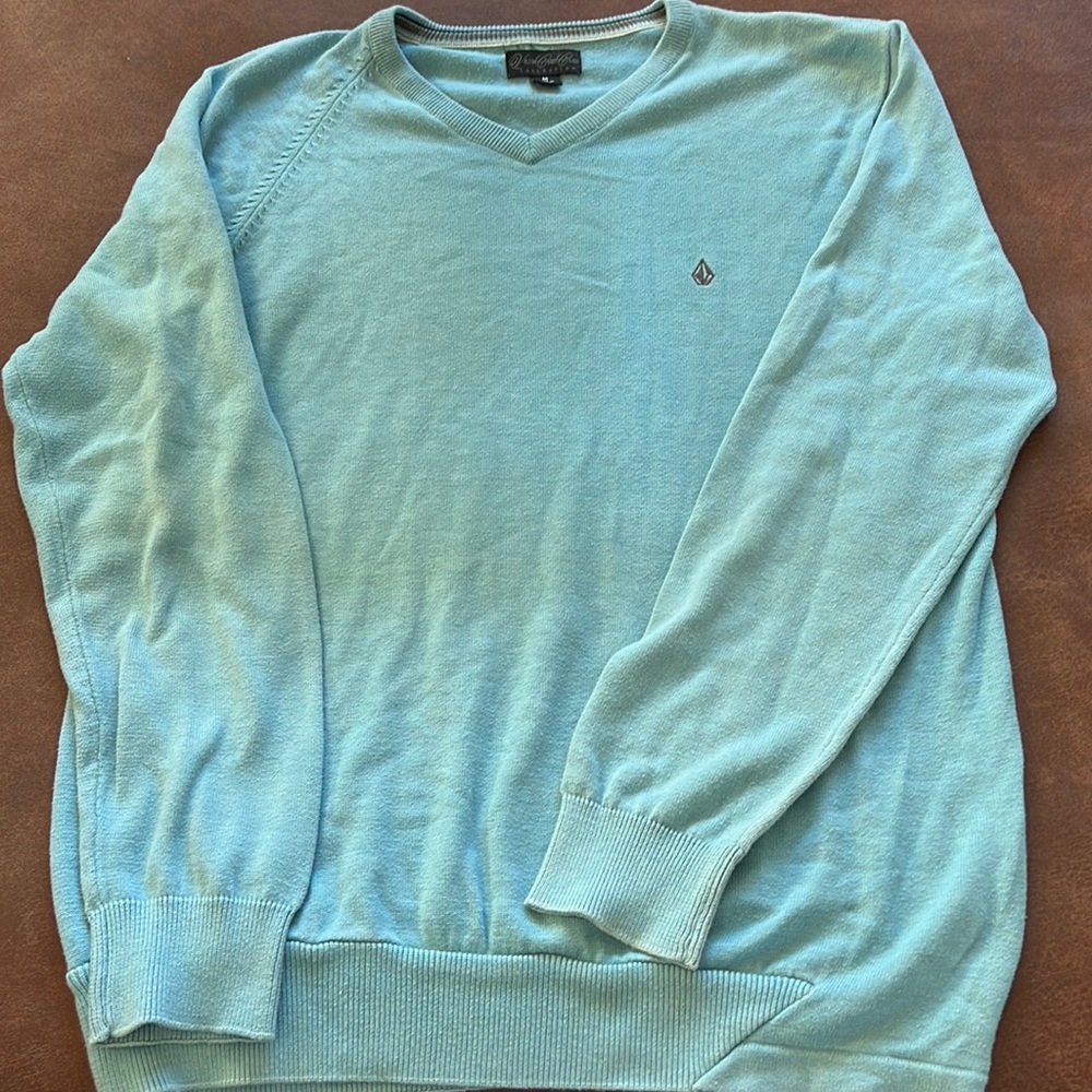 Volcom Corpo Class collection blue v-neck Sweater. Medium
